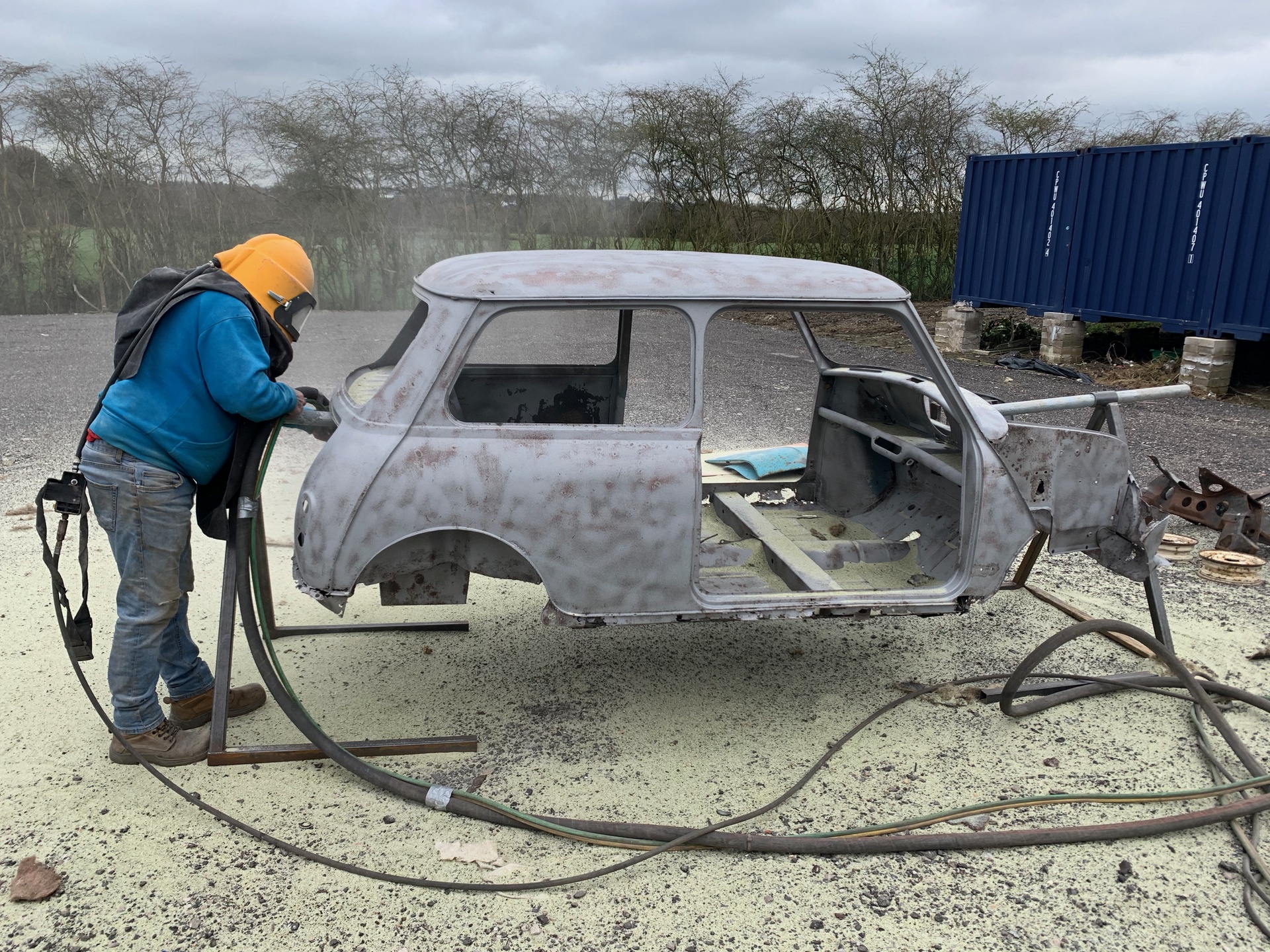 blast cleaning mini shell